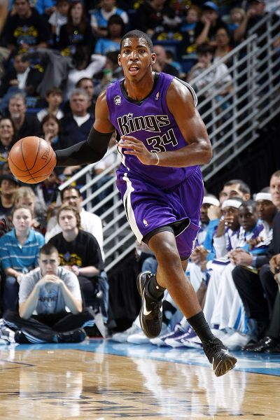 CBA球队巡礼：广东——十一冠王疯狂补强，志在东山再起（CBA巡礼：广东宏远——十一冠豪门重磅补强，剑指卷土重来）