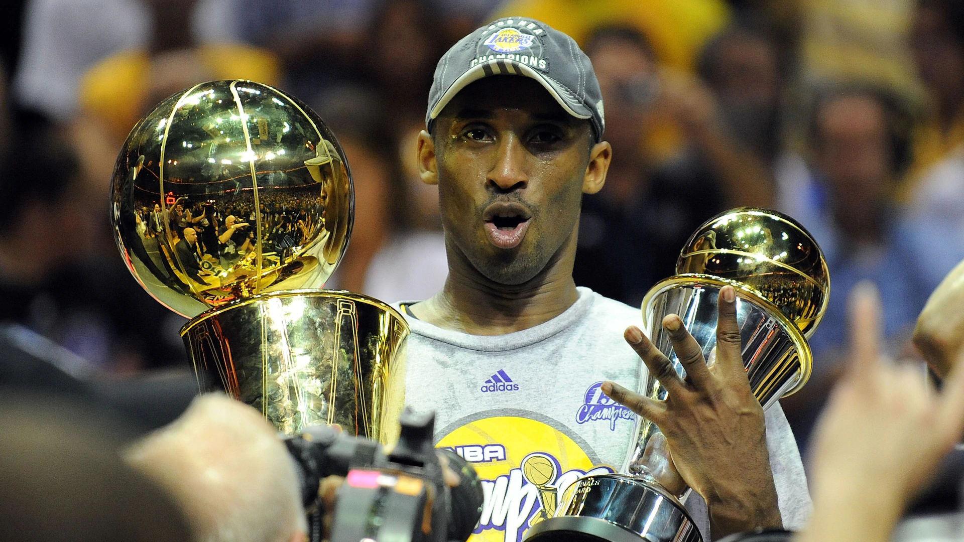 阿诺德受伤影响皇马阵容，巴尔韦德需客串右后卫，球迷呼吁调整阵型。（阿诺德伤停牵动皇马阵容，巴尔韦德改打右后卫，球迷呼吁变阵）