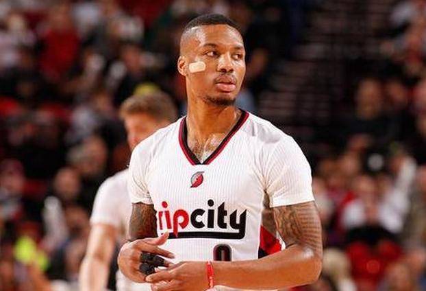 前12居然没有罗哥的名场面，按理来说哪怕硬投，凭...（榜单前12竟无罗哥名场面，按说就算硬投也该有一席之地）